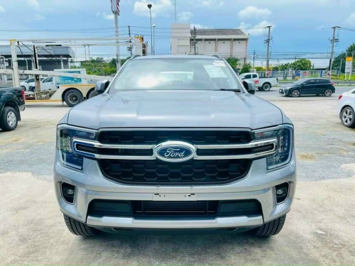 Xe mới Ford Everest Everest Ambiente 2022 2022