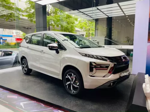 Xe mới Mitsubishi Xpander AT Premium 2022