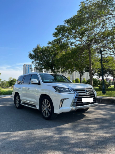 Lexus LX 570 2016