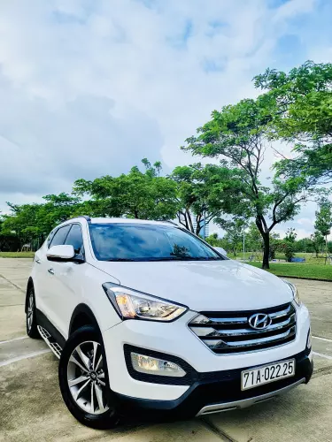 Hyundai Santa FE 5 Chỗ đặc Biệt 2015