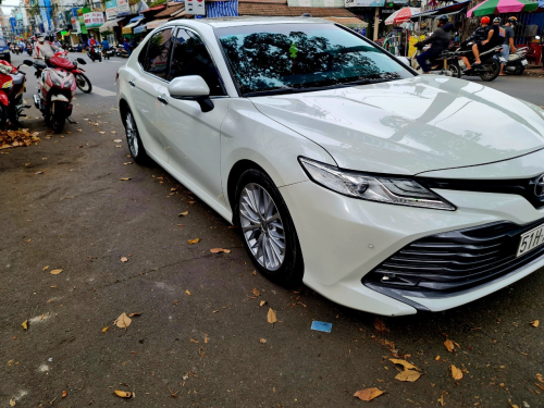 Toyota Camry 2.5Q 2019