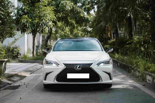 Lexus ES250 2019