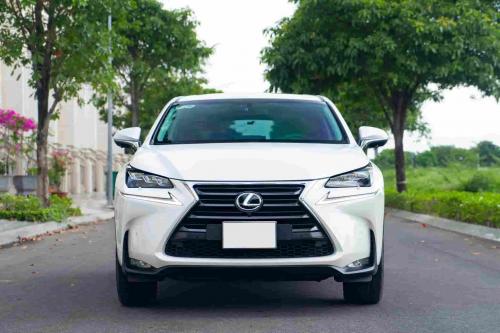 Lexus NX200T