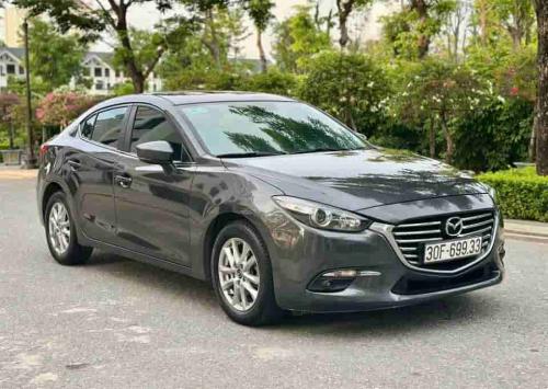 Mazda3 bản 1.5AT sedan