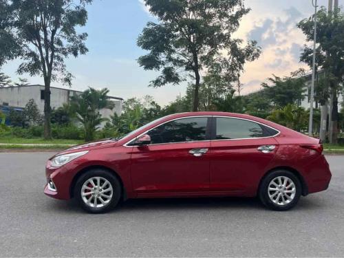 Huyndai Accent mt 