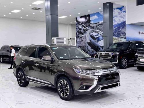 Outlander premium đẹp xuất sắc