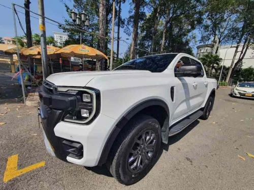 Ford Ranger Wildtrak 2.0AT 2 cầu 4x4 