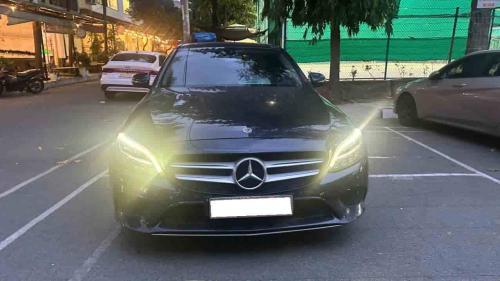 Mercedes-Benz C180