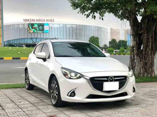 Mazda2 Luxury Phiên bản: 1.5 AT hatback
