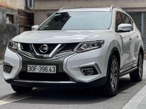 Xe Nissan X Trail 2.5 SV 4WD Premium 