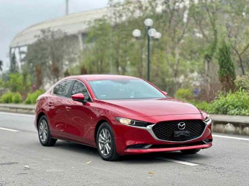 Mazda 3 1.5 Deluxe