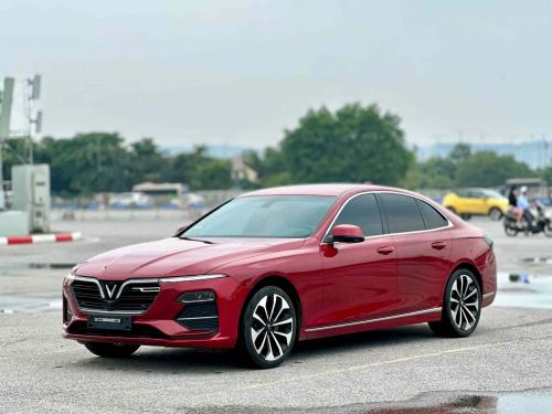 VINFAST LUX A 2.0