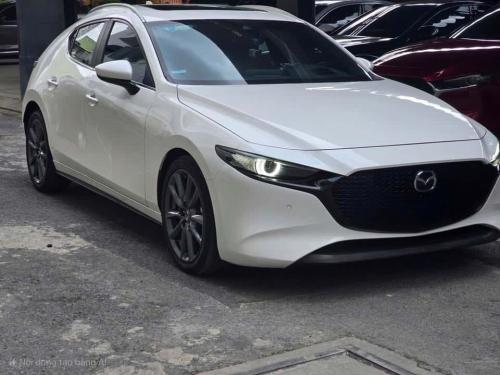 Mazda 3 1.5 2021 sport premium 
