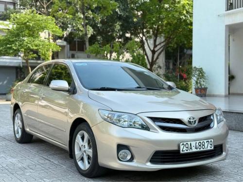 Toyota Altis 2.0V