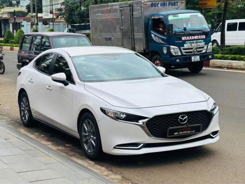 Mazda 3 Luxury 1.5L số tự động 