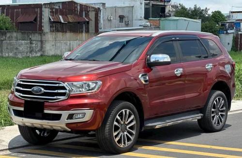 Ford Everest Titanium 2.0 L 4*4 Bi