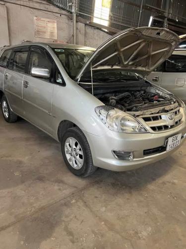Toyota Innova G