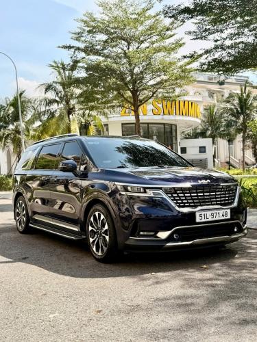 KIA CARNIVAL Signature sx 2023  bản full dầu