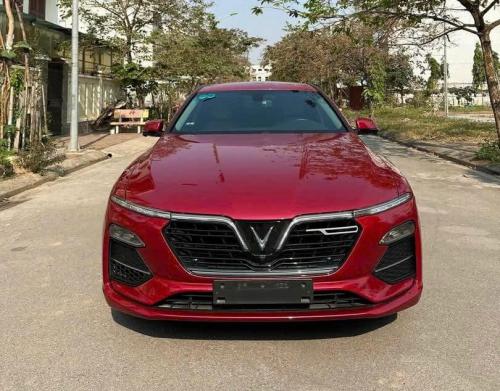 Vinfast LuxA Premium