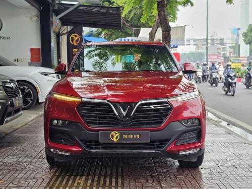 Vinfast Lux SA bản Base