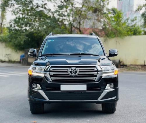 Toyota Land Cruiser VX 4.6 V8 
