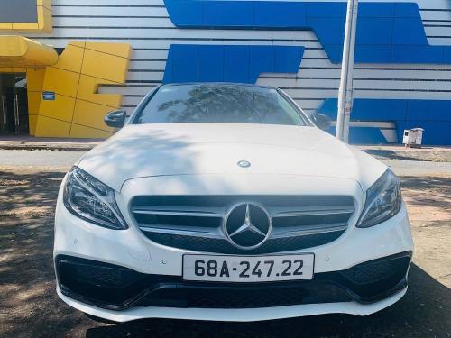 MERCEDES C200 2016