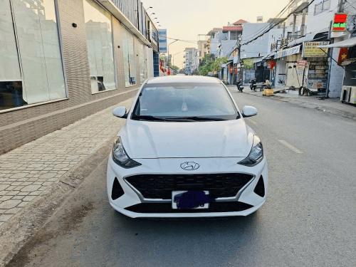  Huyndai i10