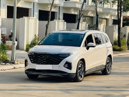 Hyundai Custin 1.5T Đặc biệt 2023