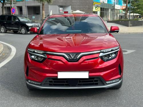 Bán xe Vinfast VF8