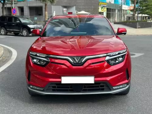 Bán xe Vinfast VF8