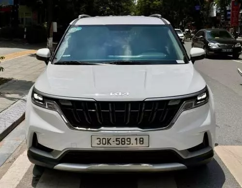 Bán xe Kia Carnival 