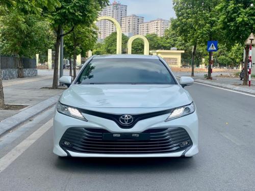 Bán xe Toyota Veloz 
