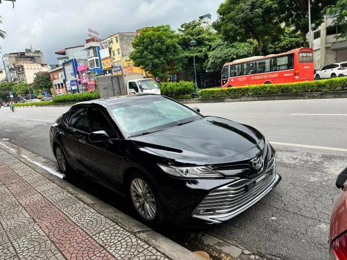 Bán xe Toyota Camry 