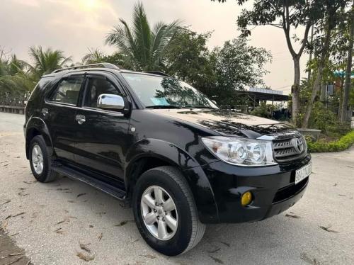 Bán xe Toyota Fortuner 