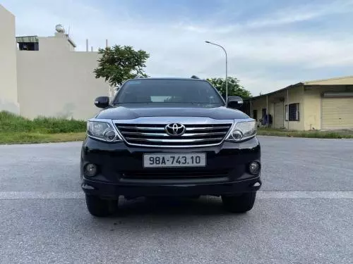 Bán xe Toyota Fortuner 
