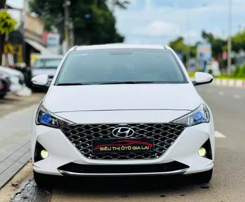 Bán xe Huyndai Accent