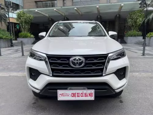 Bán xe Toyota Fortuner 