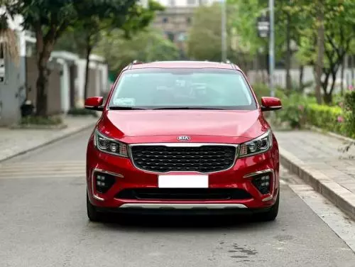 Bán xe Kia Sedona 