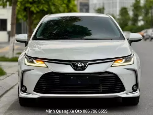 Bán xe Toyota Corolla Altis