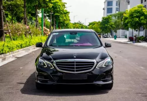 Bán xe Mercedes E400