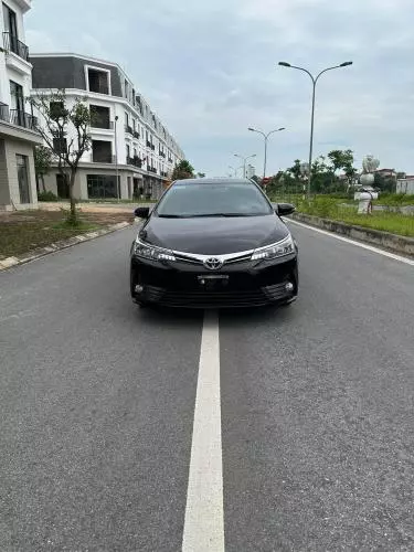 Bán xe Toyota Corolla Altis