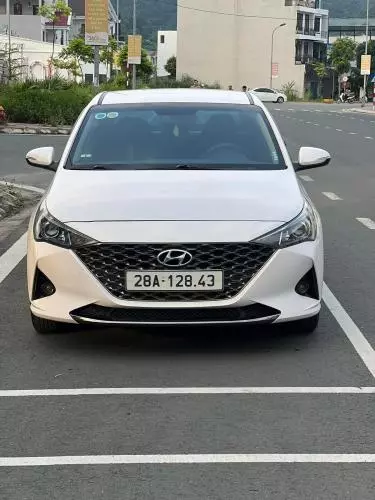 Bán xe Huyndai Accent