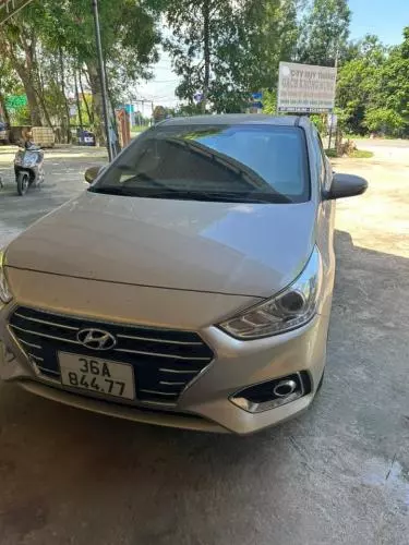 Bán xe Huyndai Accent