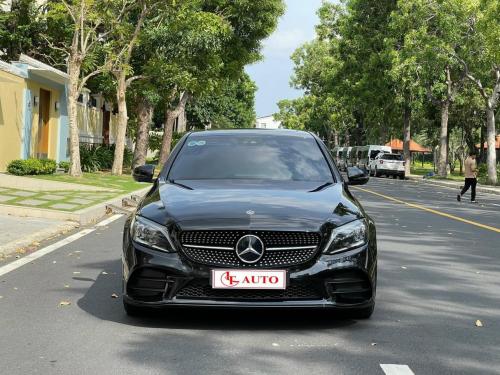 Bán xe Mercedes C300