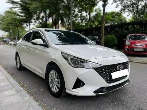 Bán xe Huyndai Accent