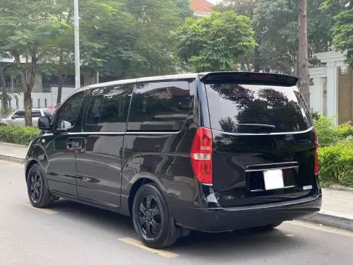 Bán xe Huyndai Starex
