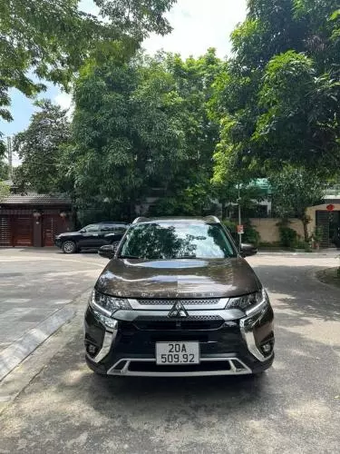 Bán xe Mitsubishi outlander 
