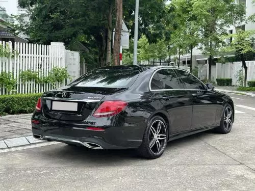 Bán xe Mercedes C300