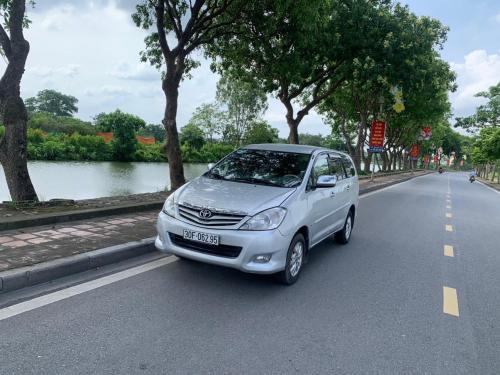 Bán xe Toyota innova 