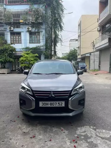 Bán xe Mitsubishi Attrage
